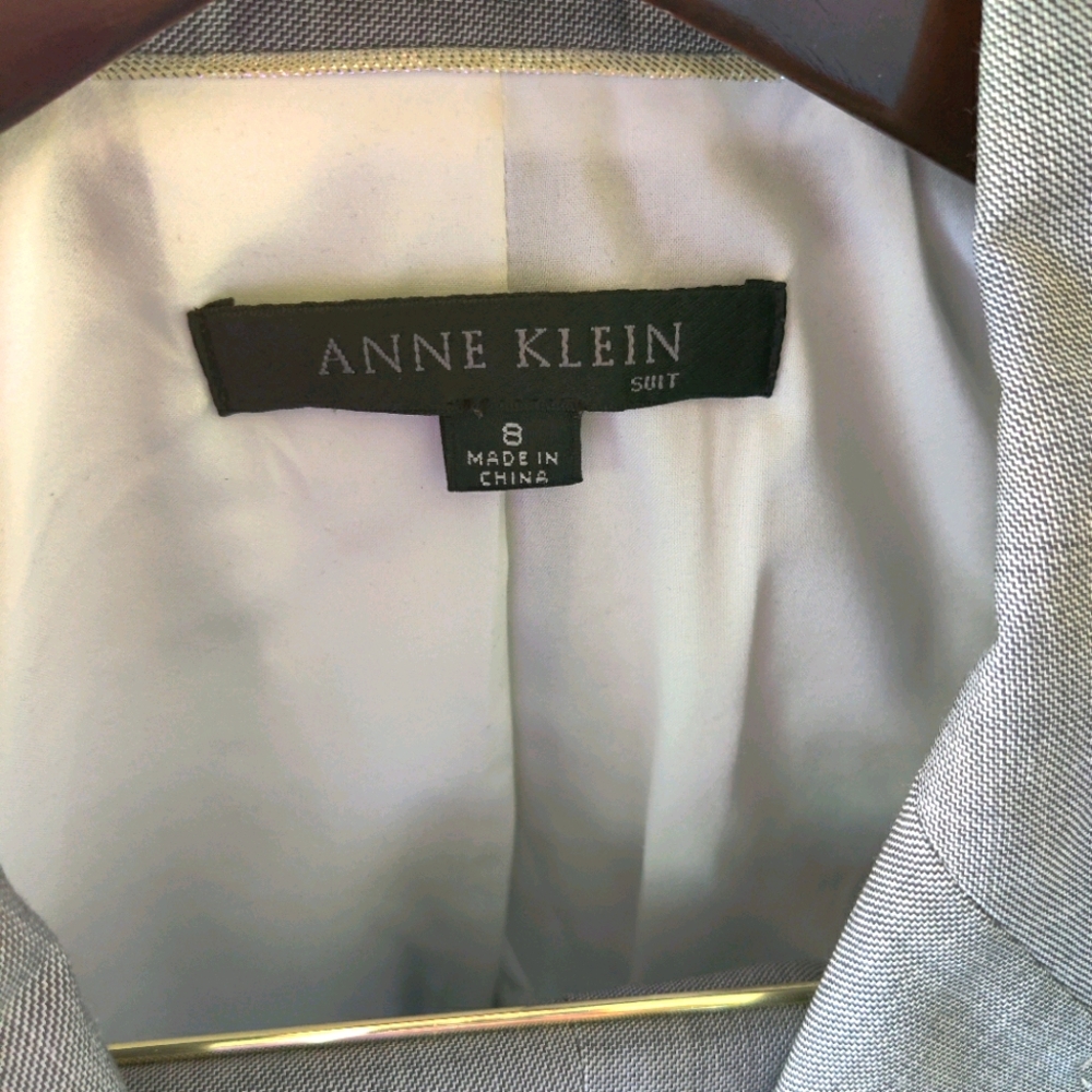 COPY - Gray suit